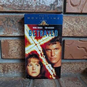 ** 4/$25 VHS ** Betrayed (VHS, 1988) Vintage - 80's - Retro - Good Used Cond